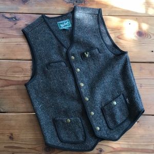 Men’s woolrich hunting vest